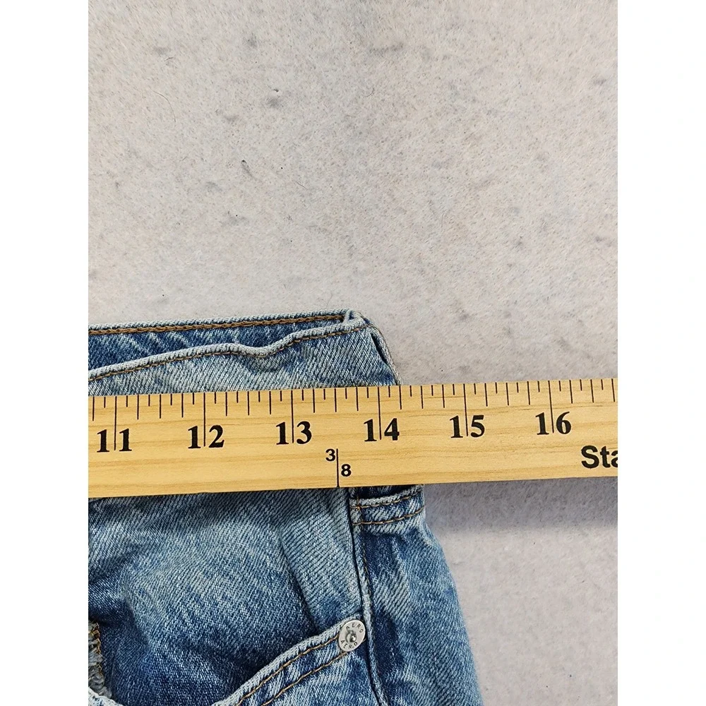 Aeropostale Mom Jean High Rise Distressed Light Wash Denim Size 6